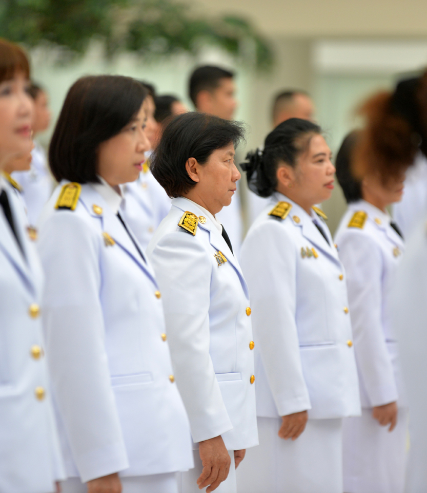 พิธีลงนามถวายพระพรชัยมงคล