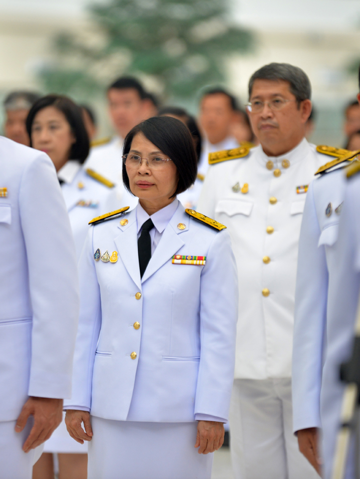 พิธีลงนามถวายพระพรชัยมงคล