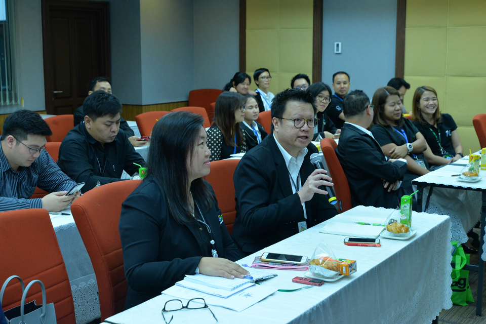 ​​​ดูงานศูนย์ข้​อมูลข่าวสารของราชการ