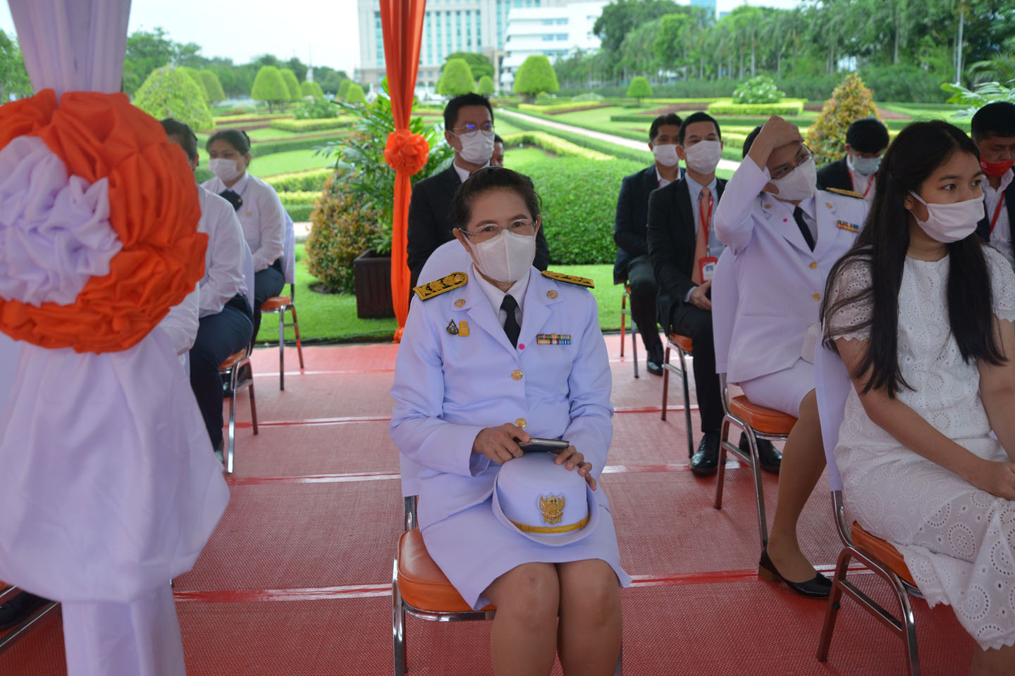 พิธีถวายบังคมและถวายเครื่องสักการะ เนื่องในวันสื่อสาร ประจำปี 2563