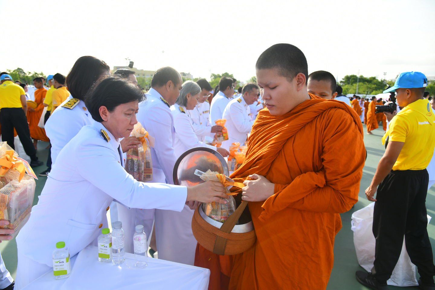ร่วมกิจกรรมวันเฉลิมพระชนมพรรษาสมเด็จพระนางเจ้าฯ พระบรมราชินี