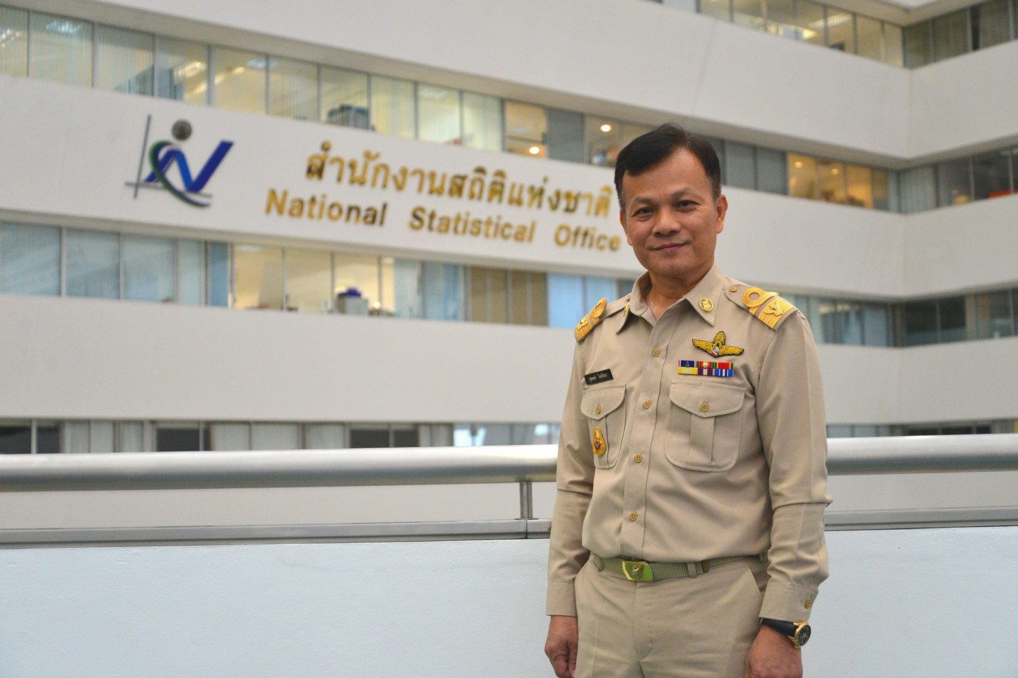 ให้สัมภาษณ์หนังสือพิมพ์ คม ชัด ลึก
