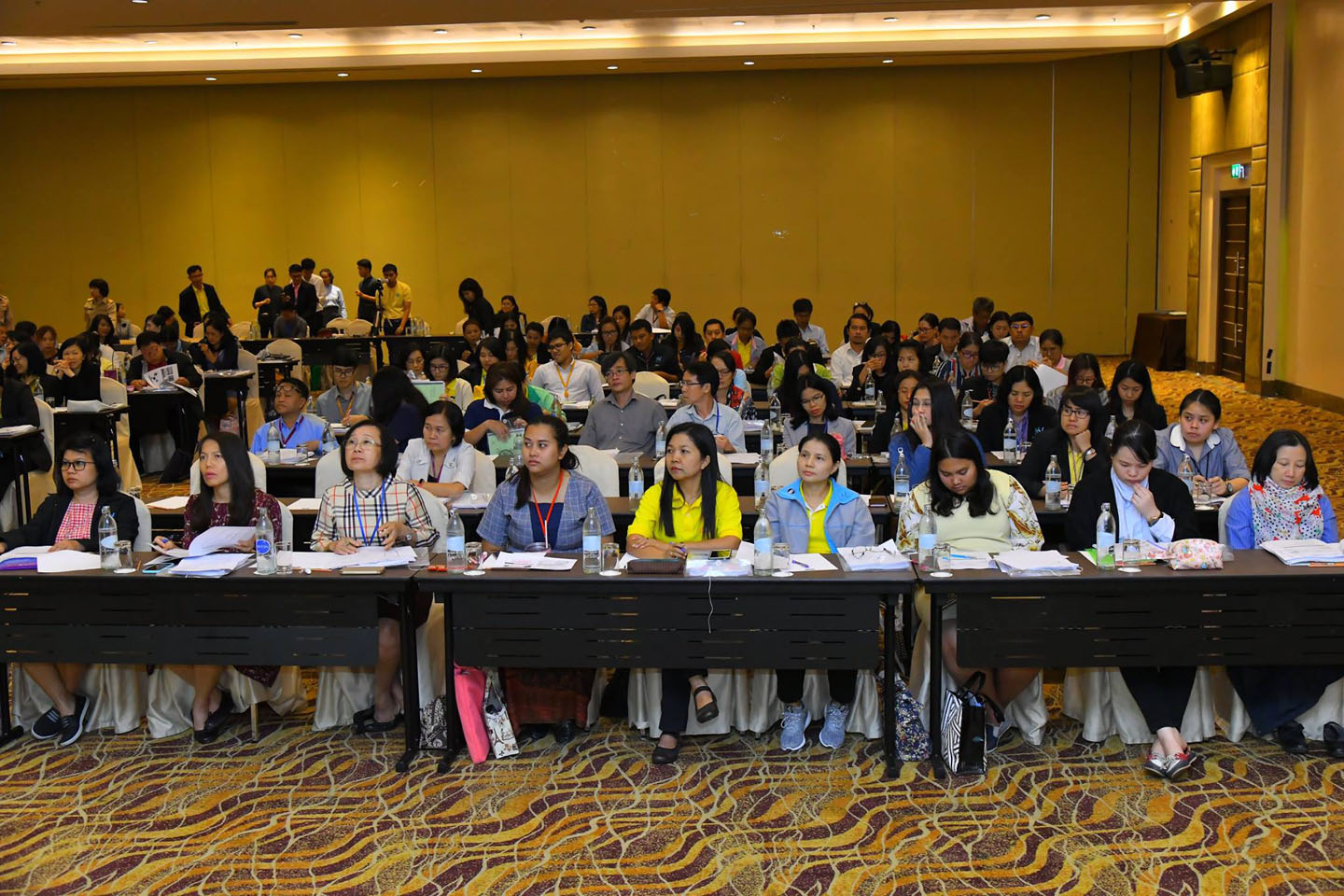 อบรมเจ้าหน้าที่ผู้ประสานงานโครงการ