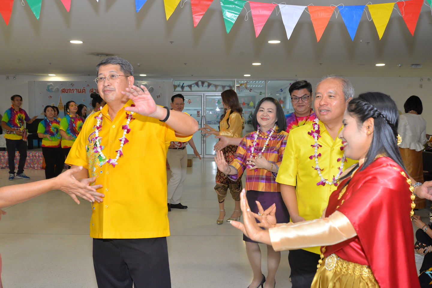 สงกรานต์ สานสัมพันธ์ สสช.