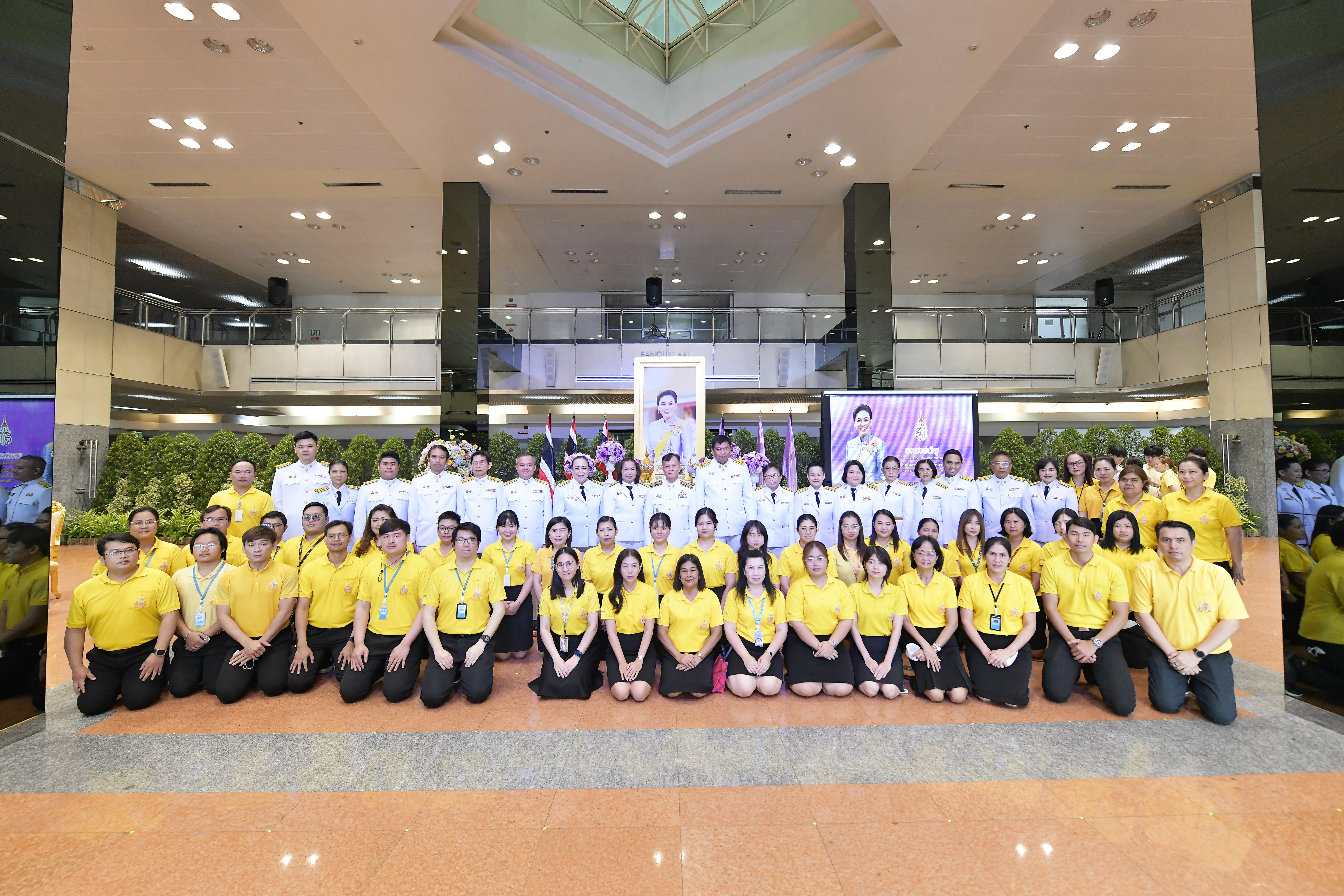 ถวายพระพร