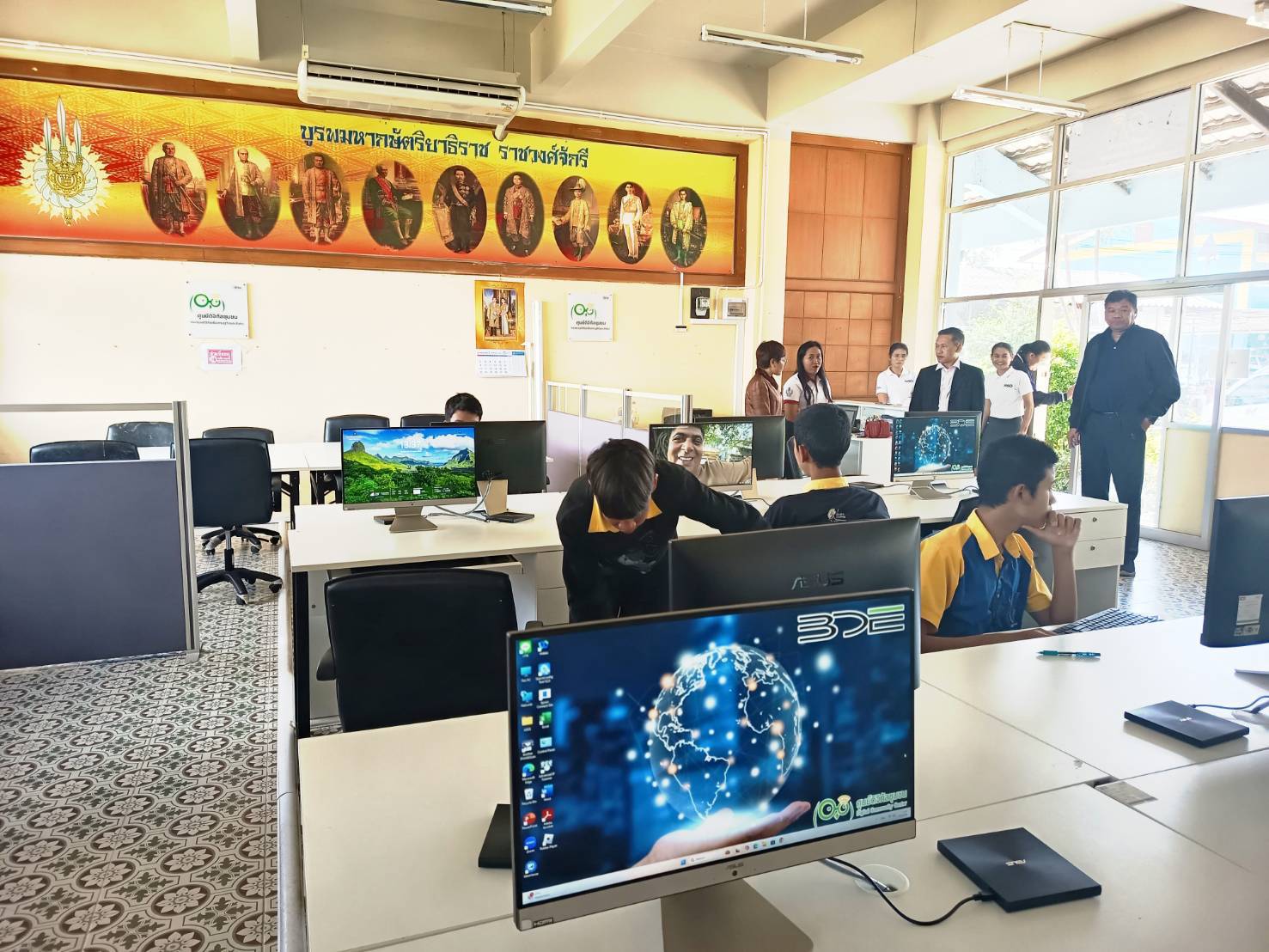 ตรวจเยี่ยมสำนักงานสถิติจังหวัดสุรินทร์