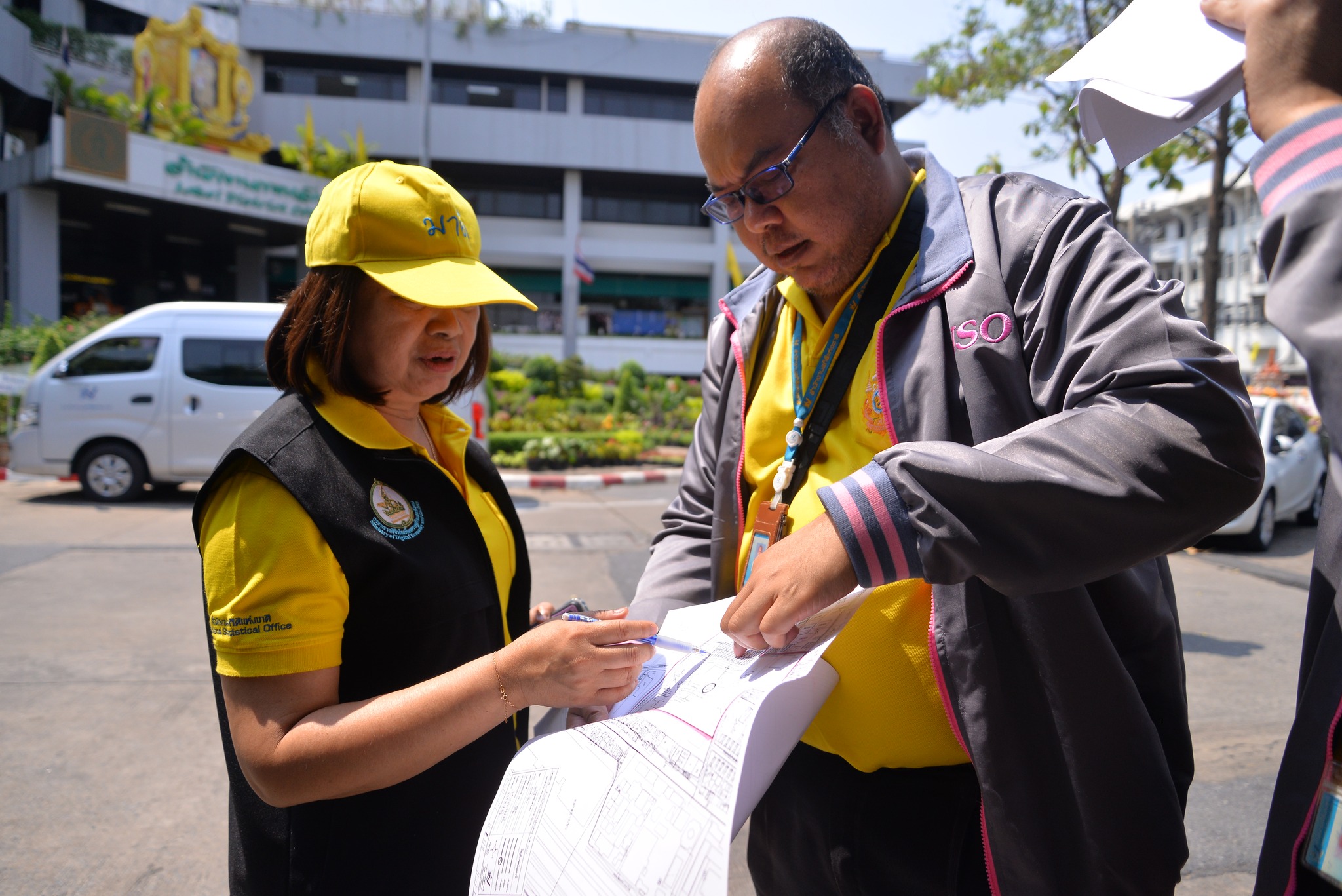 ลงพื้นที่สำนักงานเขตหลักสี่