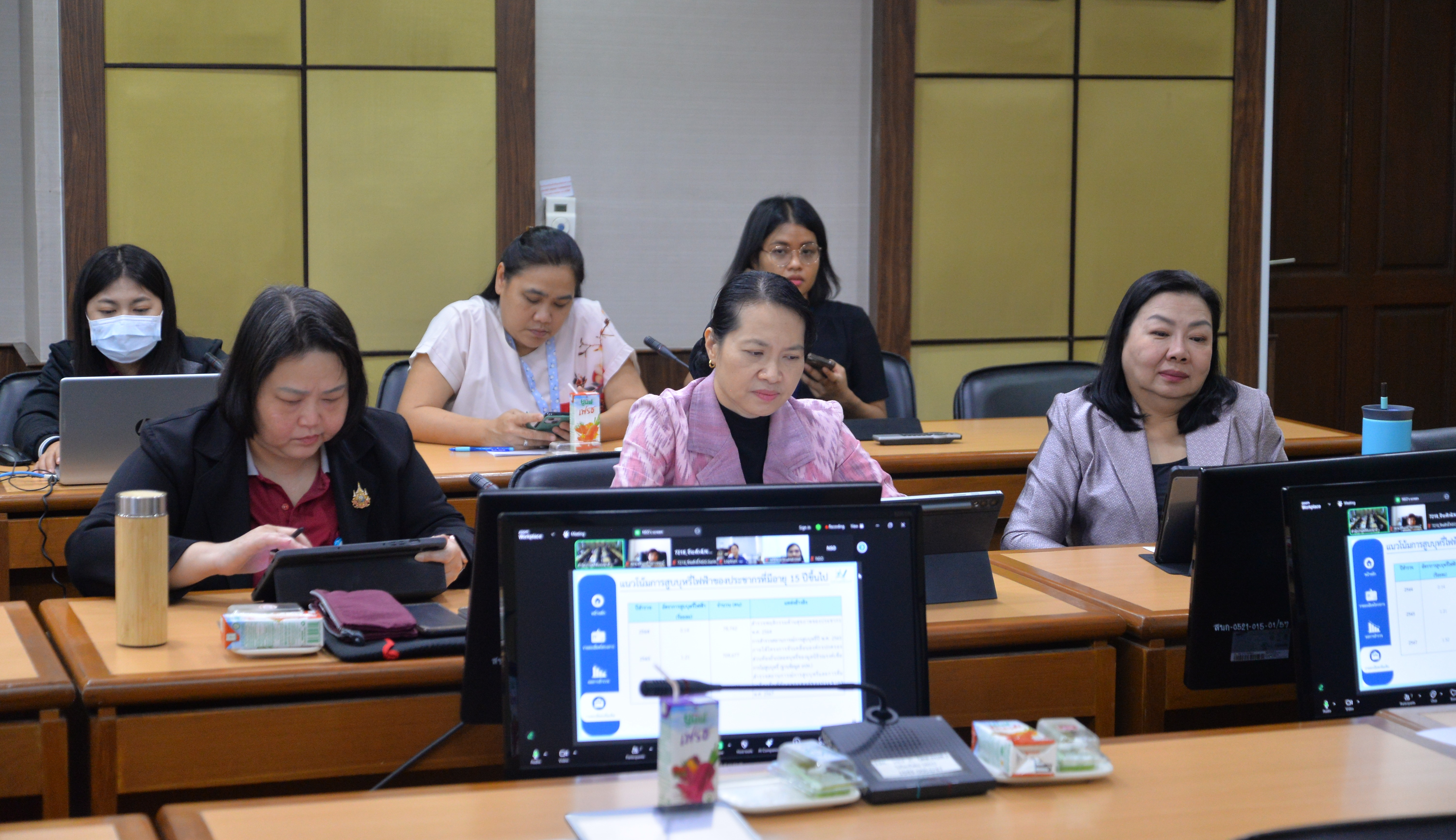 งานกลั่นกรอง