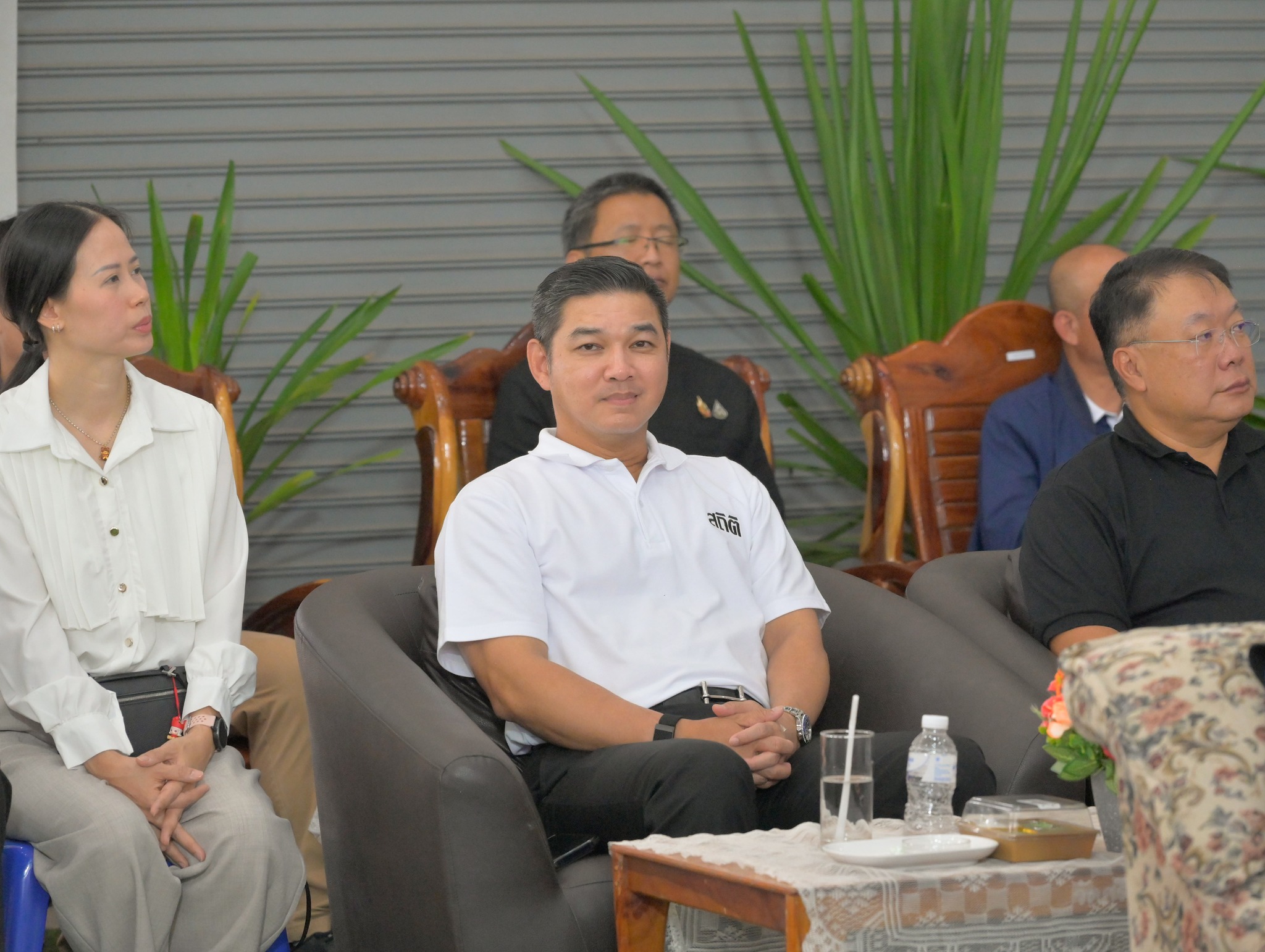 รมช.ดีอี และ รมช.มหาดไทย ลงพื้นที่ จ.อุบลราชธานี