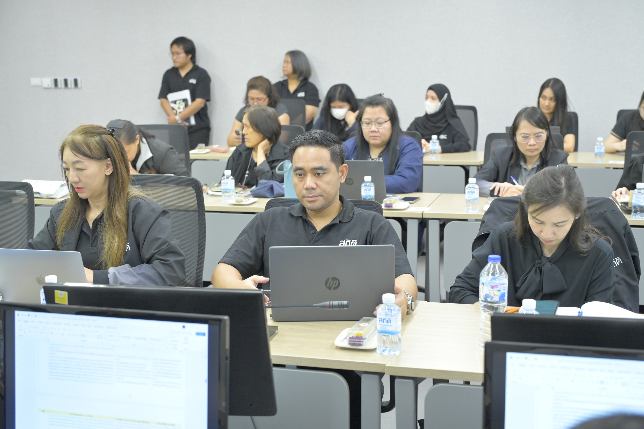 การประชุมหารือคำตอบการดำเนินงาน PMQA KPI ครั้งที่ 3 คลินิก หมวด 1- 3