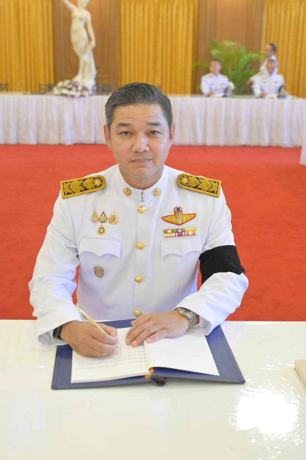 วันเฉลิมพระชนมพรรษา 4 รอบ