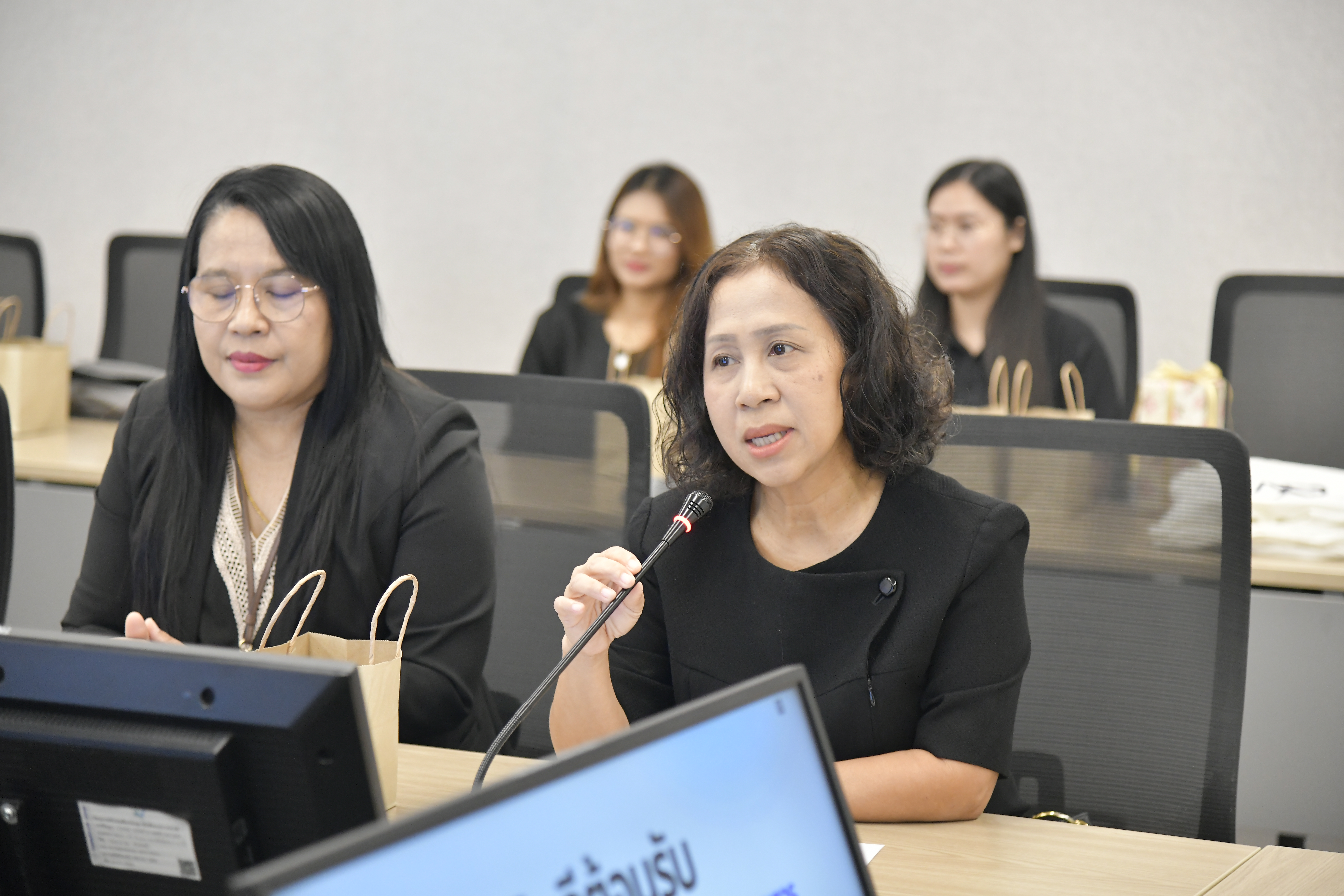 ศึกษาดูงาน