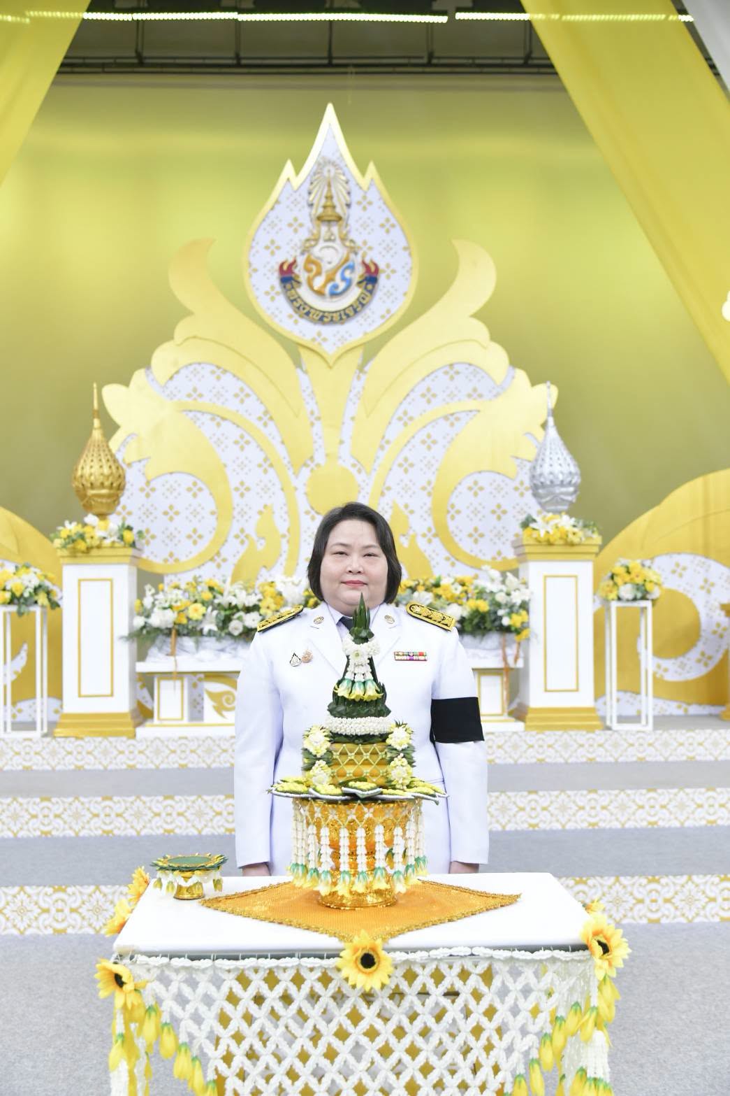 ร่วมบันทึกเทปถวายพระพร