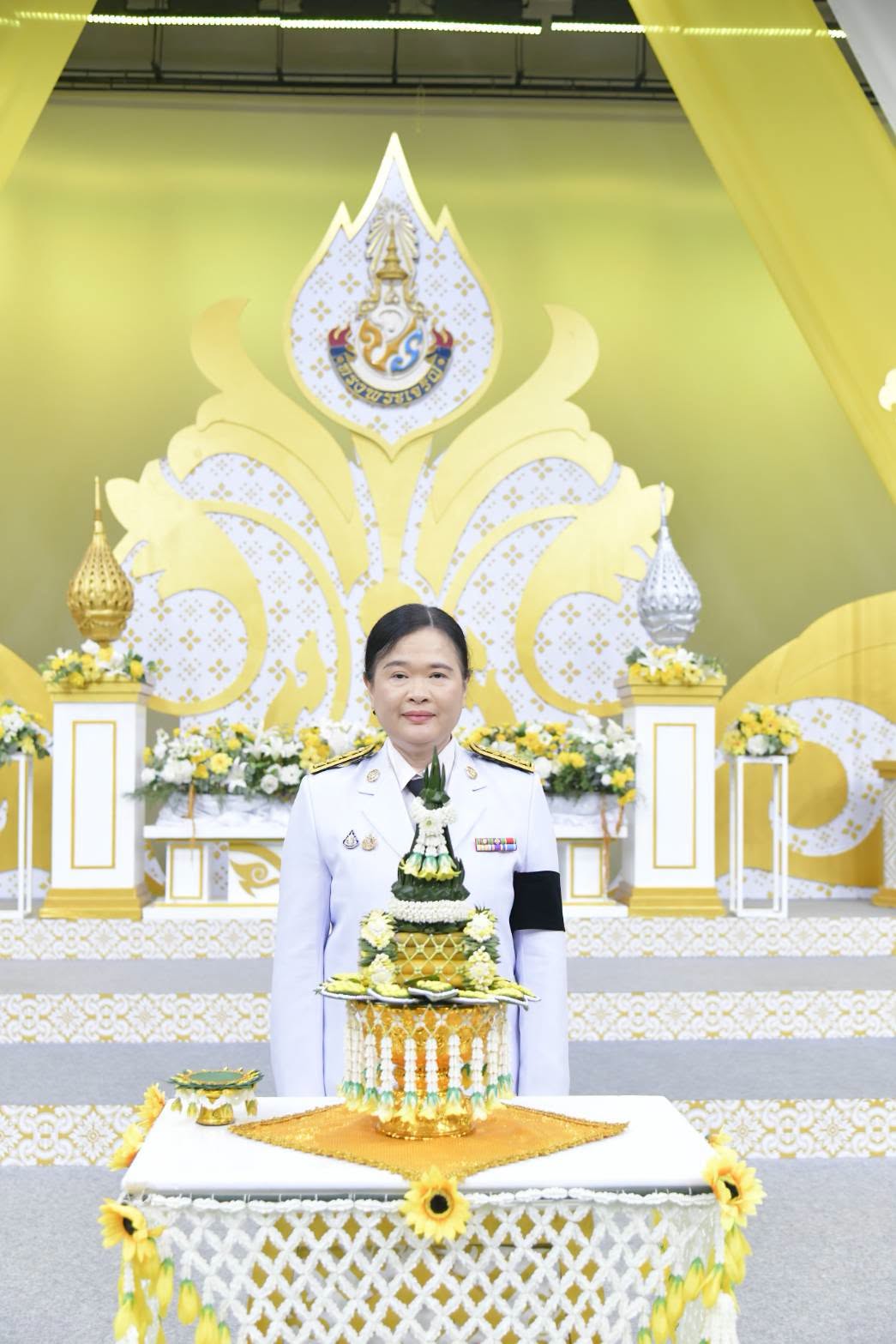 ร่วมบันทึกเทปถวายพระพร