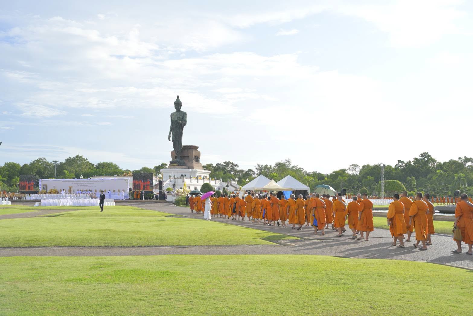 พิธีเจริญพระพุทธมนต์นวัคคหายุสมธัมม์
