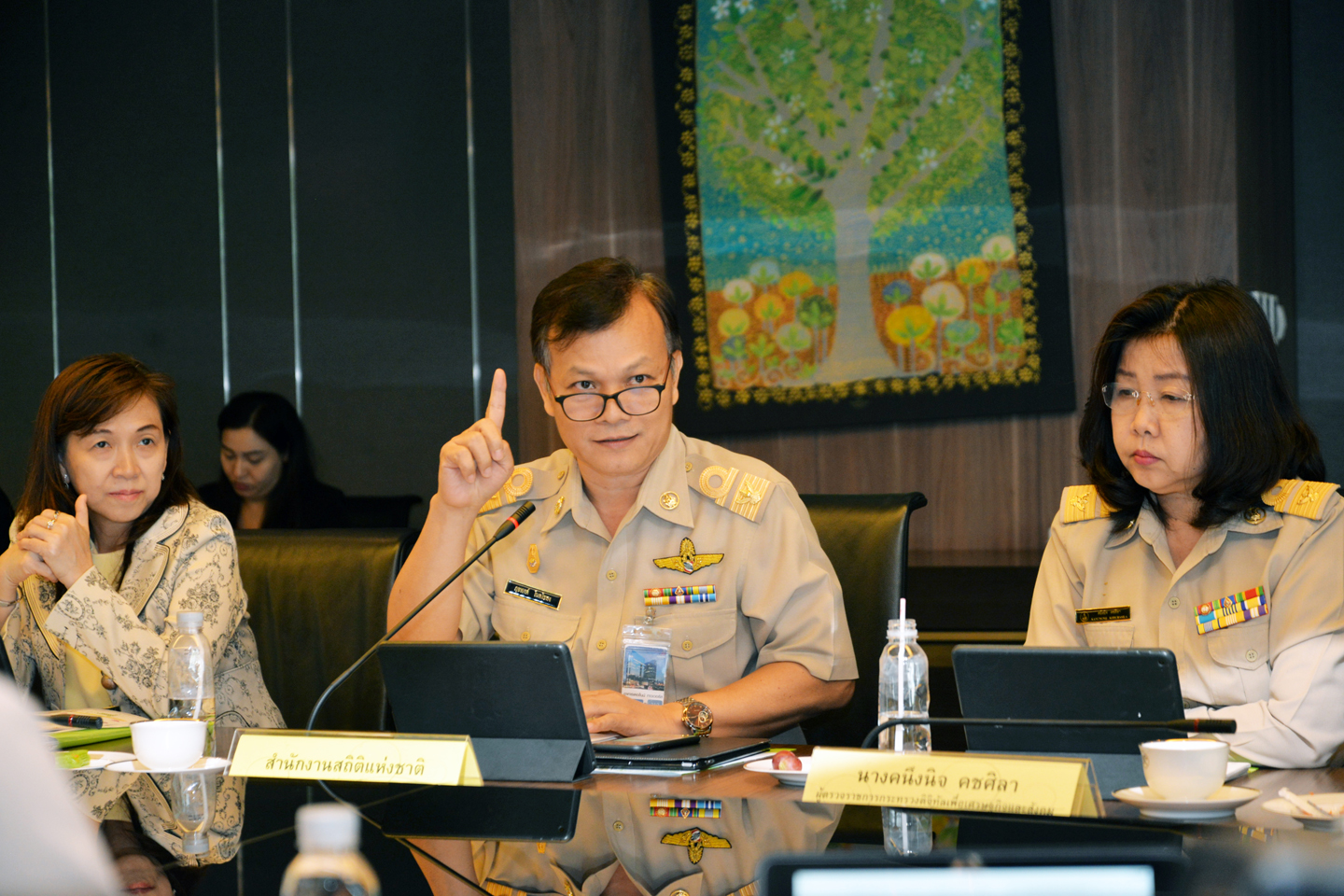 คณะทำงานร่วมติดตามและประเมินผล   การดำเนินงานโครงการเน็ตประชารัฐ
