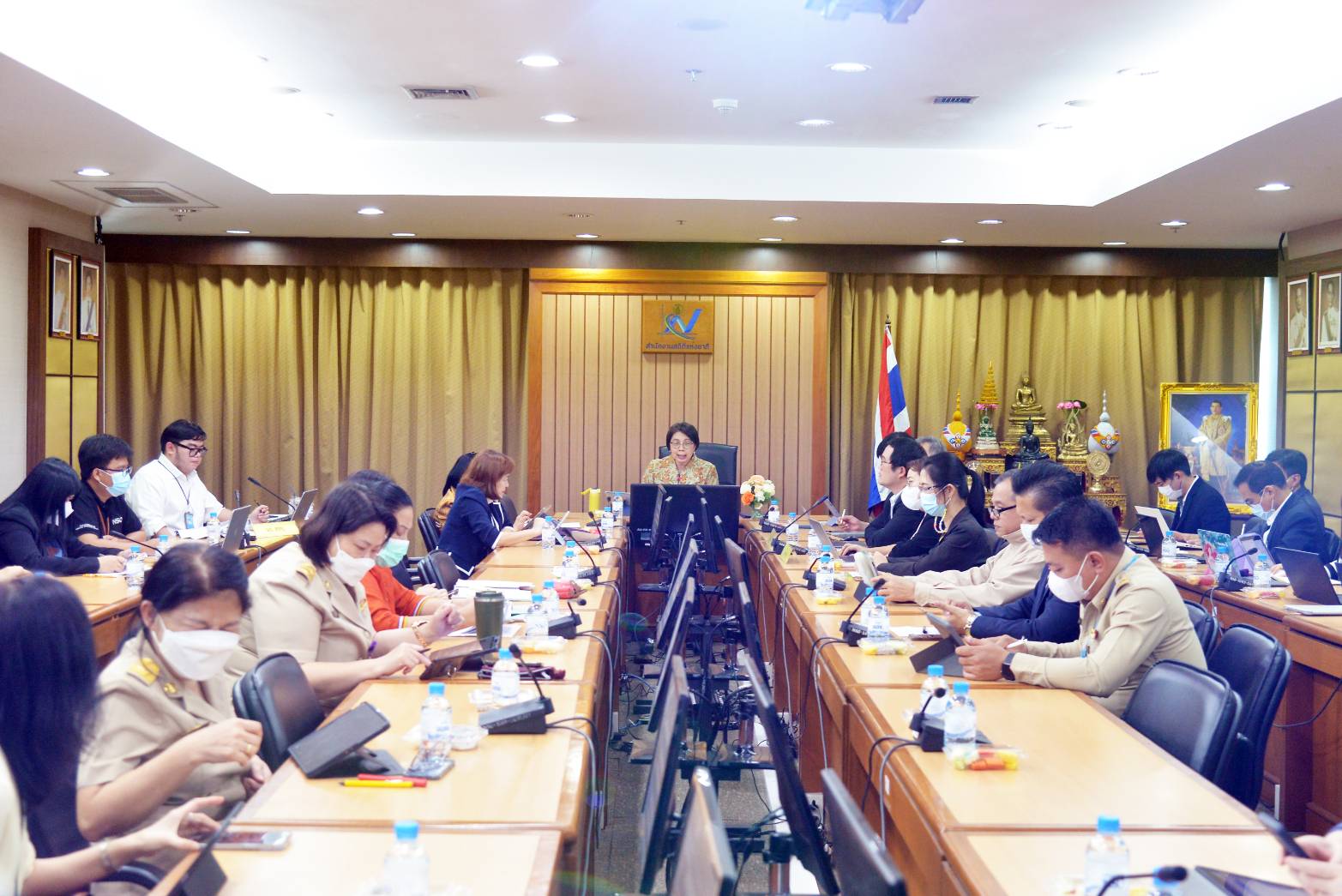 ประชุมคณะทำงาน