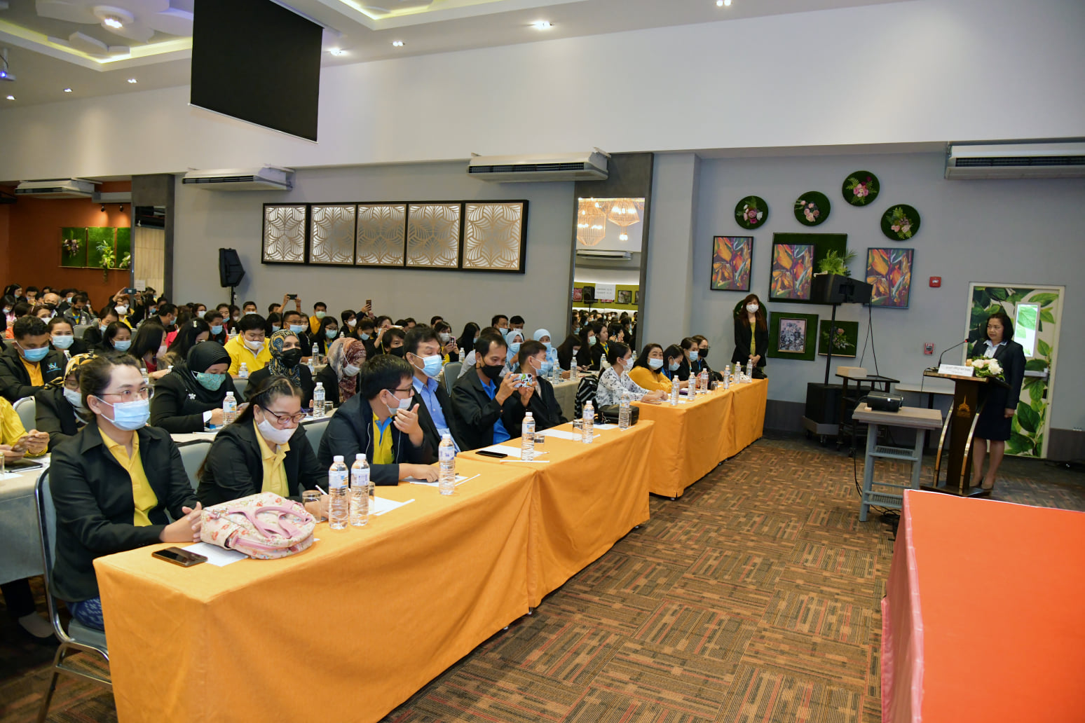 การจัดทำสำมะโนประชากรและเคหะจากฐานข้อมูลทะเบียน (Register – Based Census) ระดับเจ้าหน้าที่