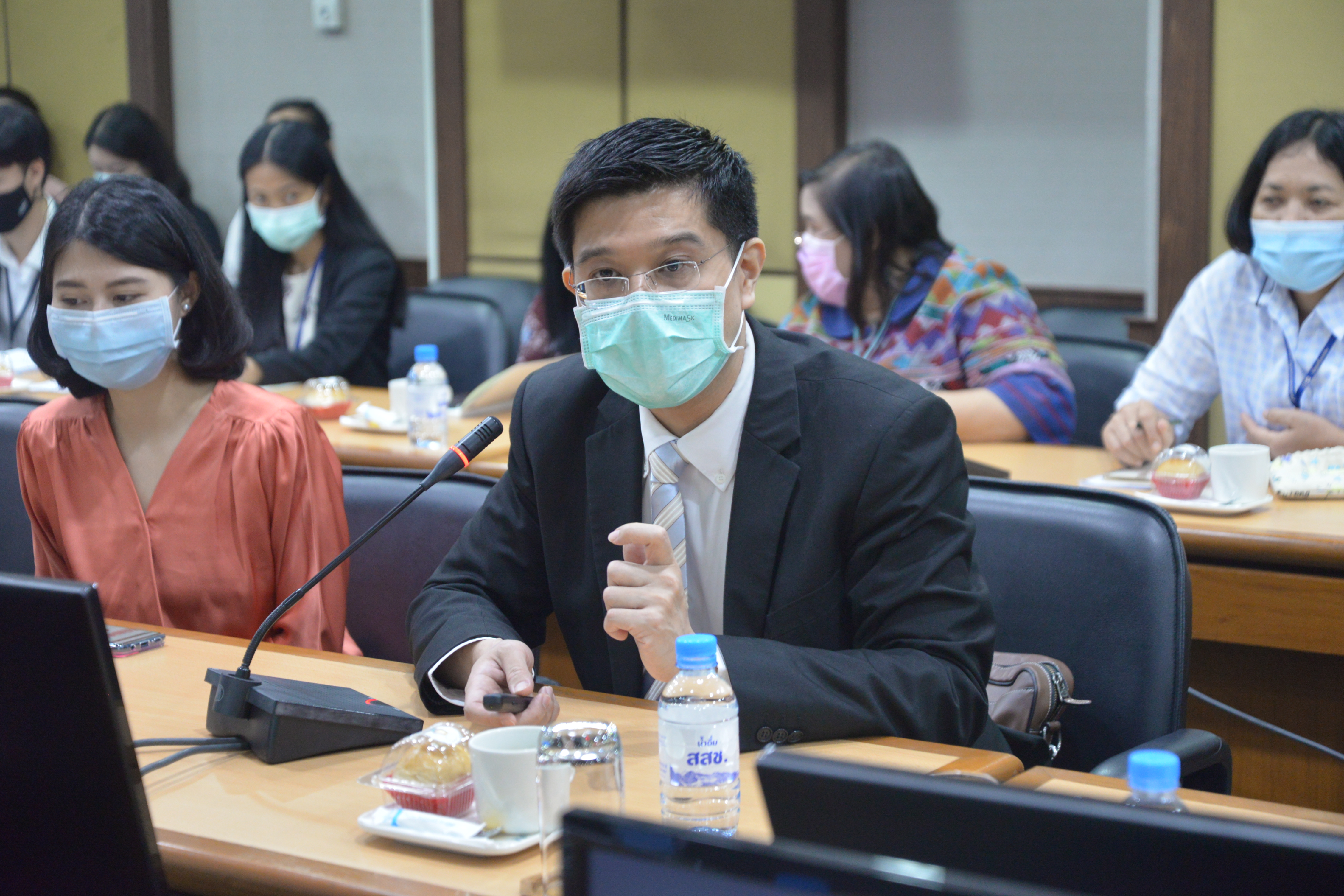 การประชุมการนำเสนอผลการวิเคราะห์ต่อยอดในบางประเด็นเกี่ยวกับ การสำรวจความสุขและความเสี่ยง พ.ศ. 2563​