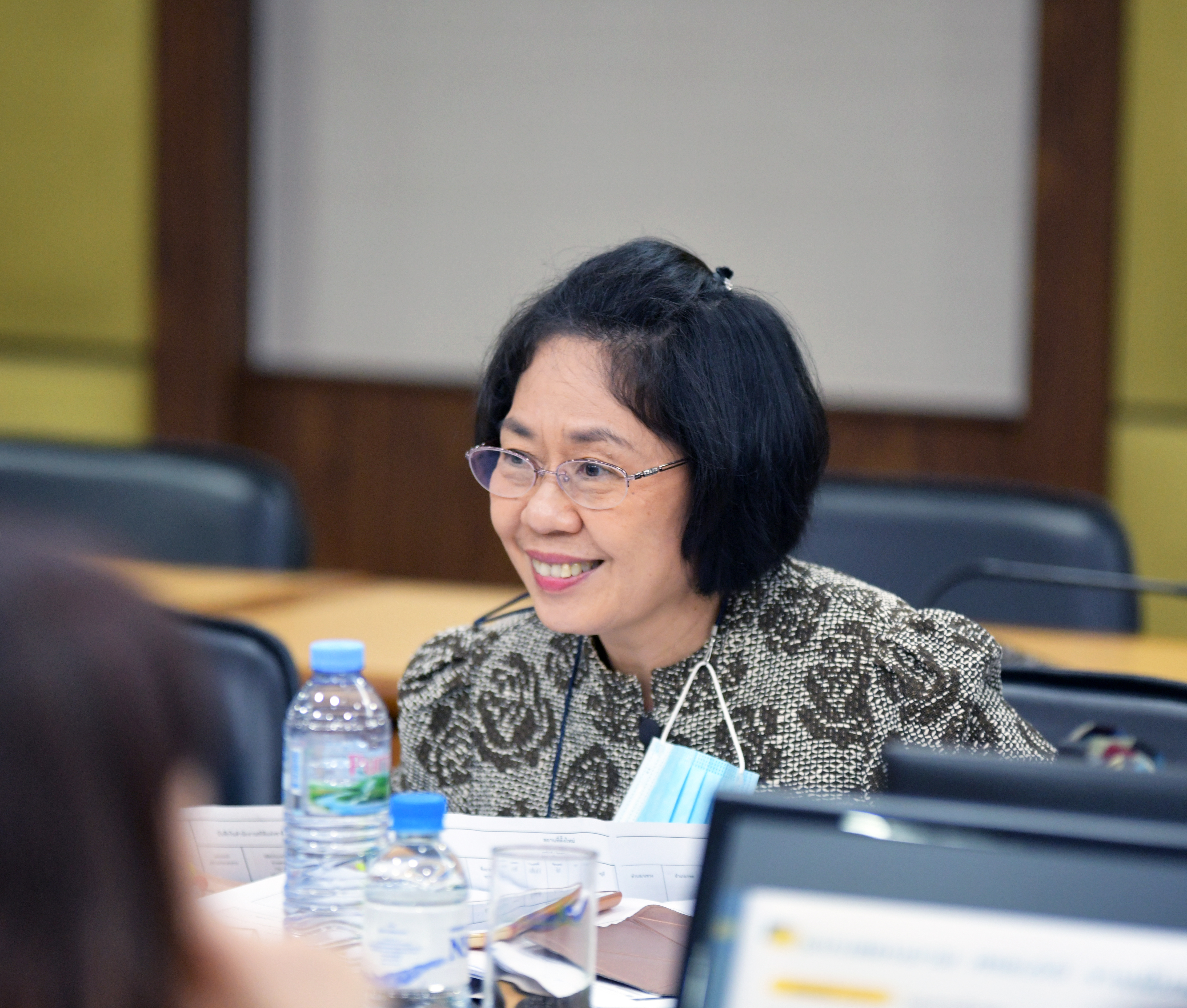 ประชุมคณะทำงานพิจารณาแบบสอบถาม โครงการสำมะโนธุรกิจและอุตสาหกรรม พ.ศ. 2565​