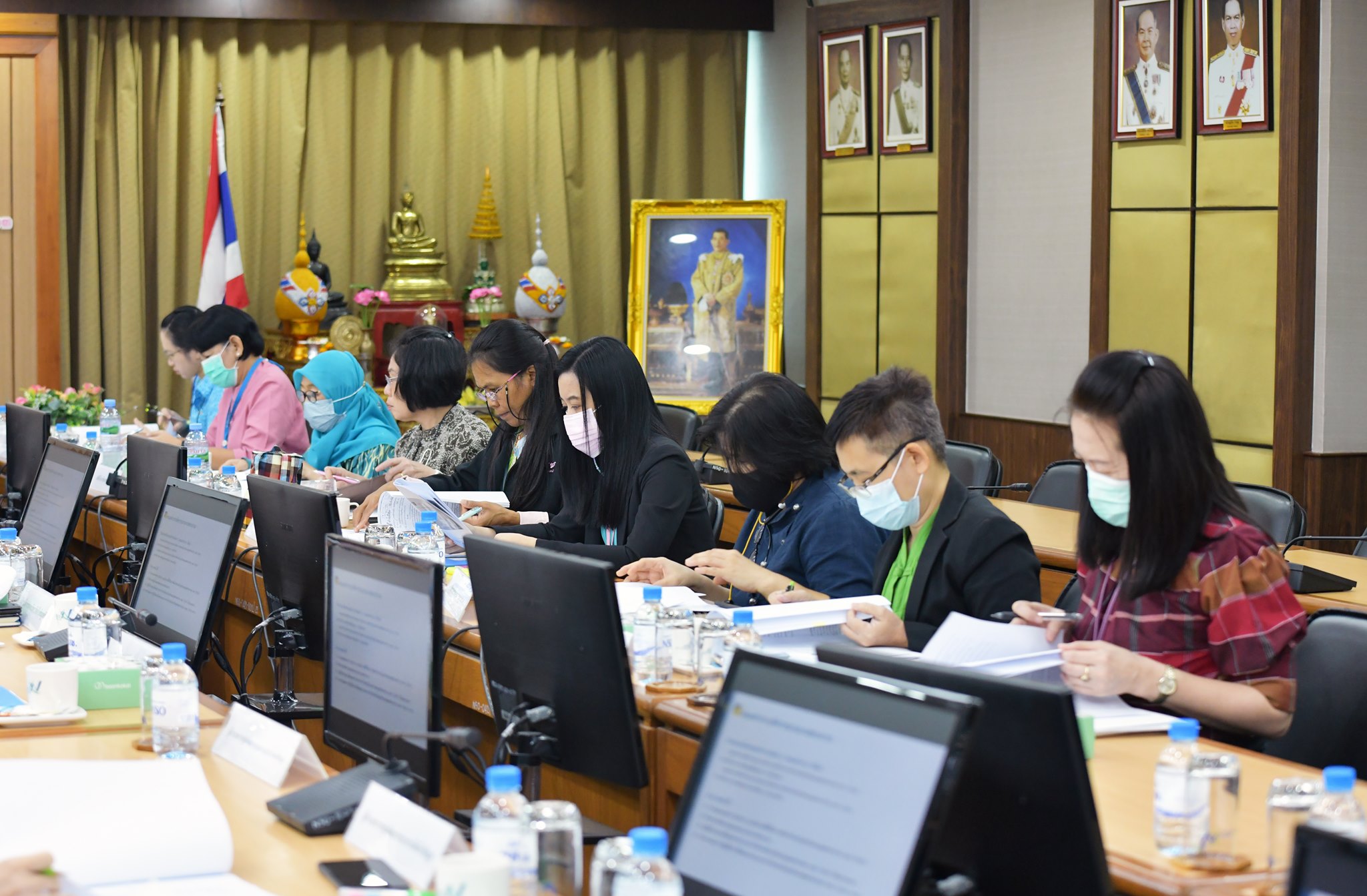 ประชุมคณะทำงานพิจารณาแบบสอบถาม โครงการสำมะโนธุรกิจและอุตสาหกรรม พ.ศ. 2565​