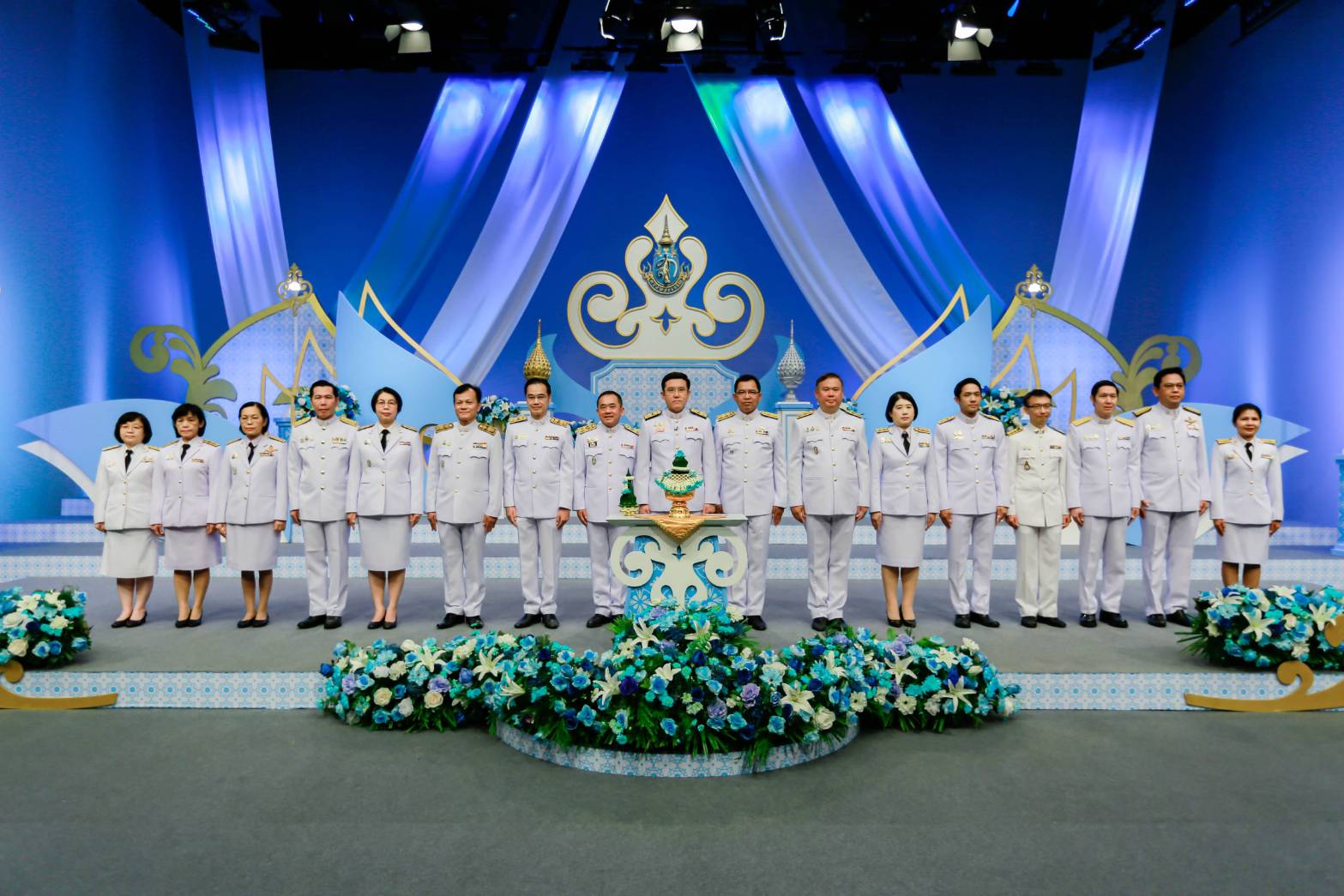 เข้าร่วมบันทึกเทปถวายพระพร