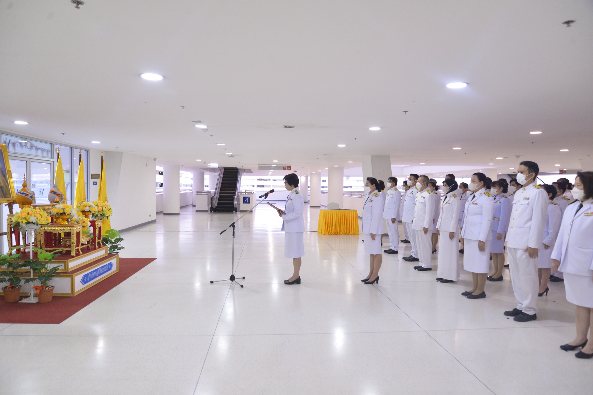 ร่วมพิธีถวายสัตย์ปฏิญาณ