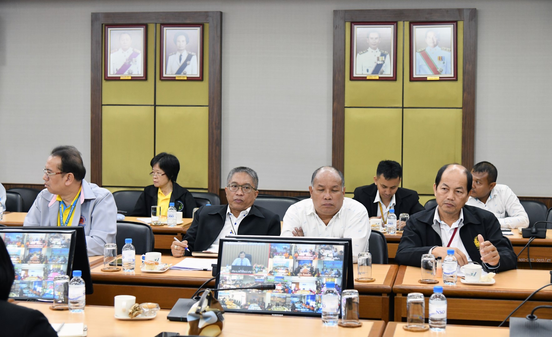 ประชุมมอบนโยบาย