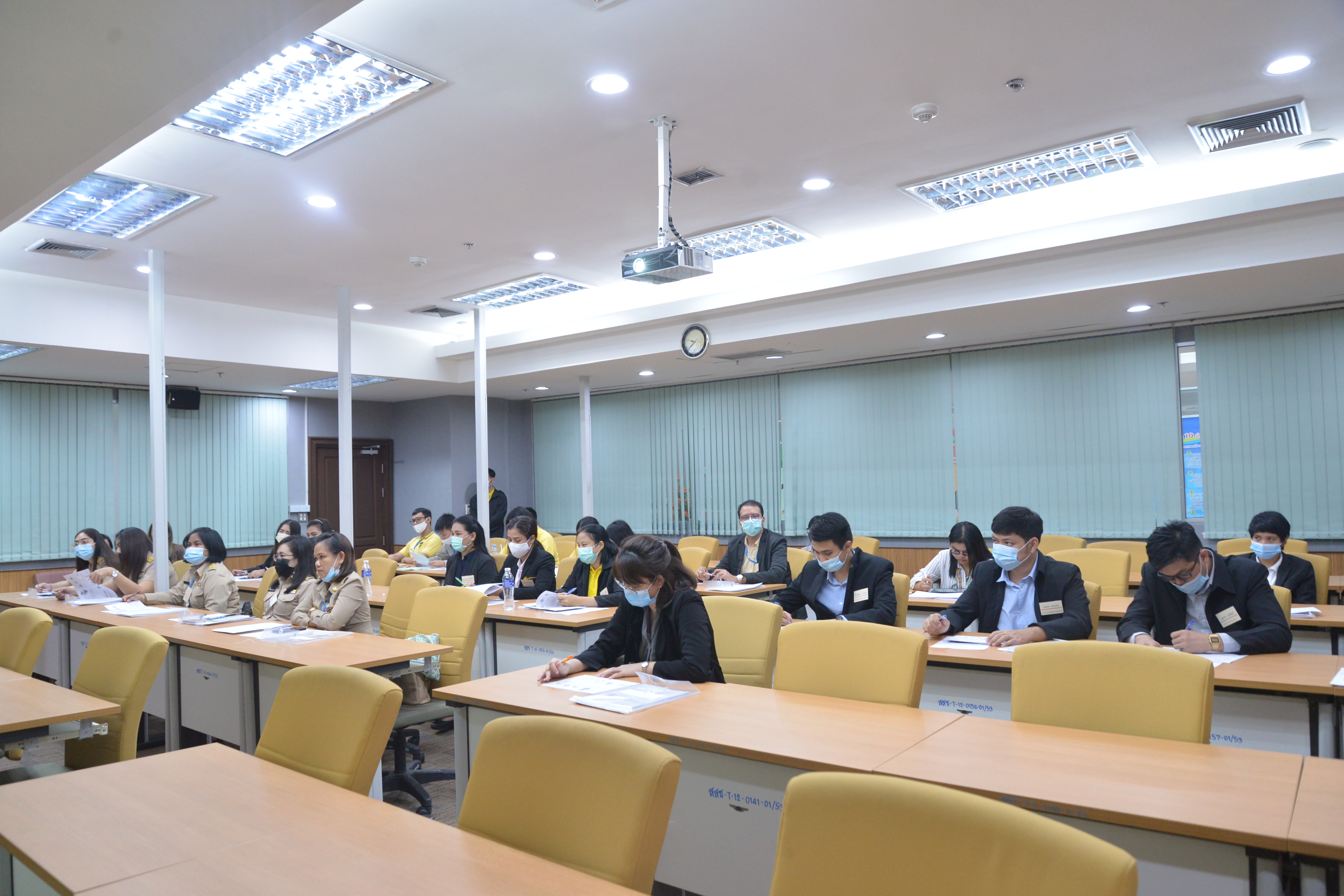 การปฐมนิเทศข้าราชการใหม่ รุ่นที่ ๑๓​