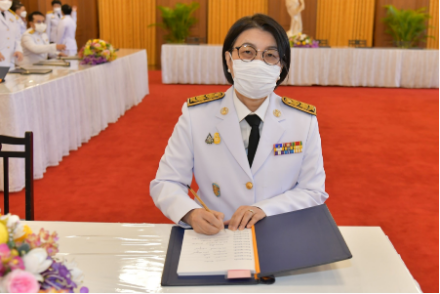 สำนักงานสถิติแห่งชาติ ร่วมพิธีลงนามถวายพระพร เนื่องในโอกาสวันมหามงคล เฉลิมพระชนมพรรษาสมเด็จพระนางเจ้าสุทิดา พัชรสุธาพิมลลักษณ พระบรมราชินี