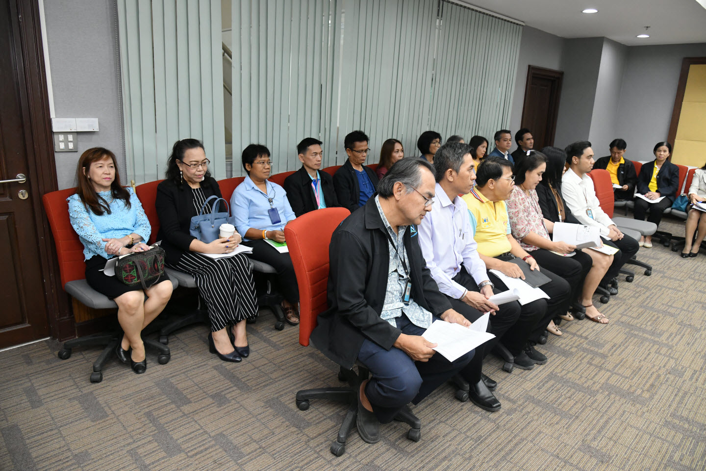 อบรมการสื่อสารและมนุษยสัมพันธ์ที่ดีเพื่อสนับสนุนการบริหารงาน