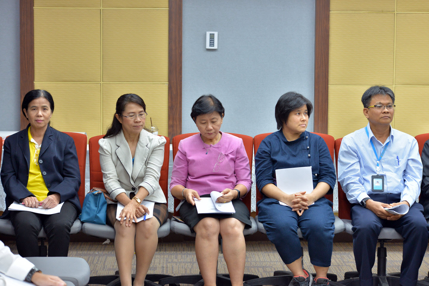 อบรมการสื่อสารและมนุษยสัมพันธ์ที่ดีเพื่อสนับสนุนการบริหารงาน
