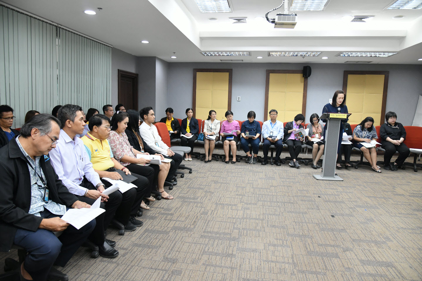อบรมการสื่อสารและมนุษยสัมพันธ์ที่ดีเพื่อสนับสนุนการบริหารงาน