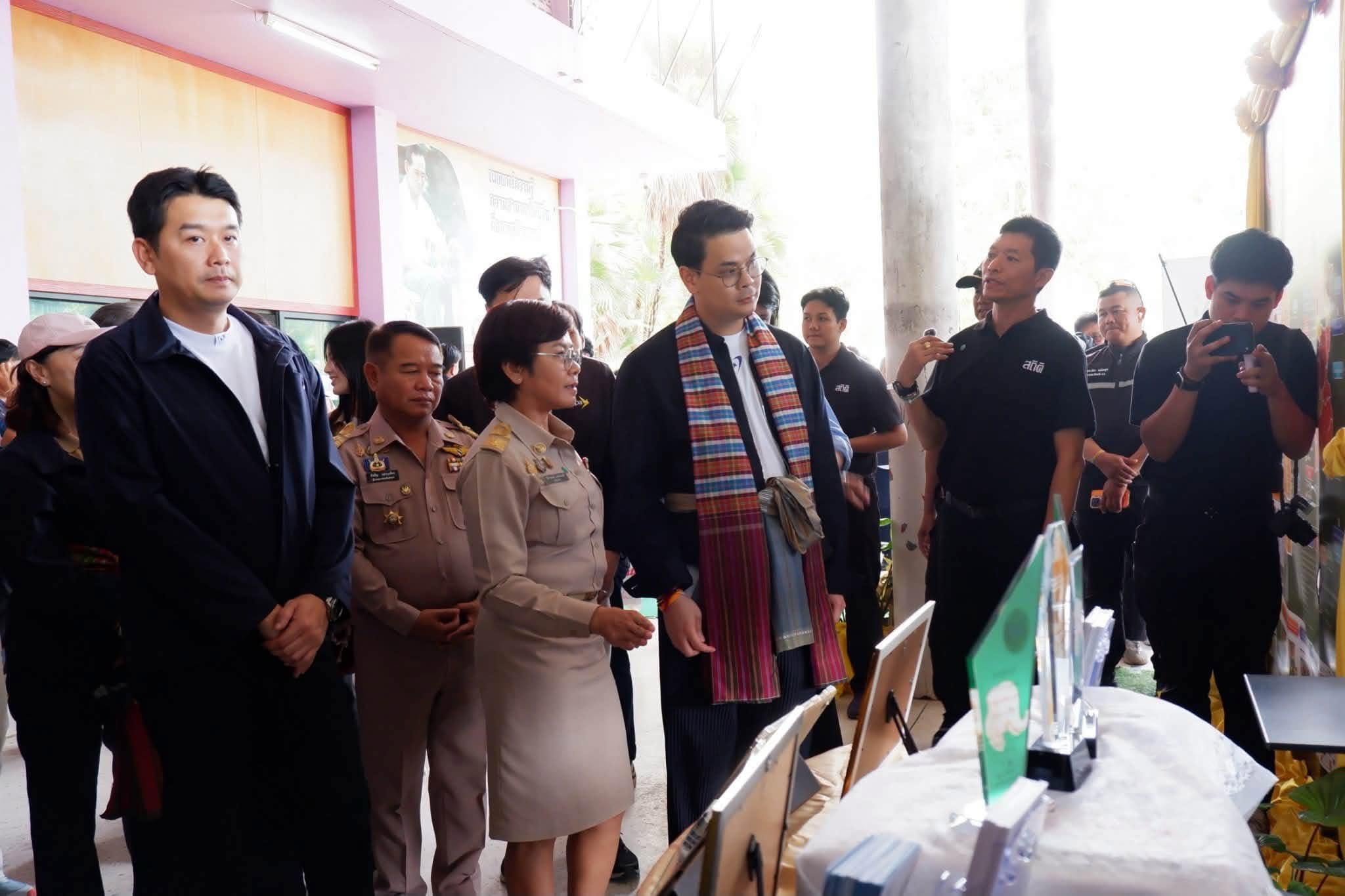 ลงพื้นที่ตรวจราชการ