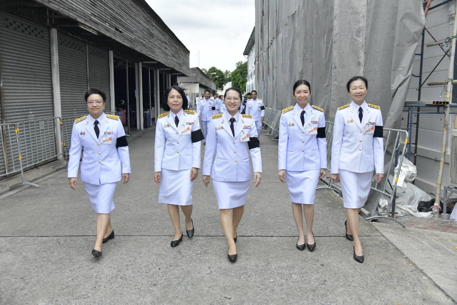 ร่วมผลัดเวรเฝ้า