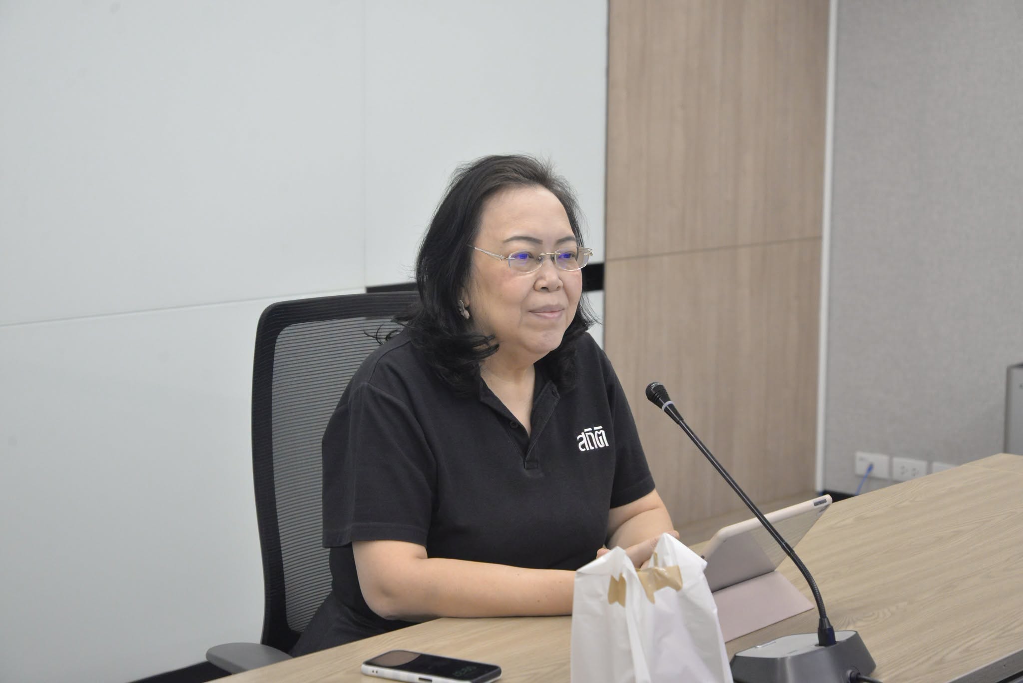 ประชุมหารือแนวทางการเปลี่ยนผ่านมาตรฐาน