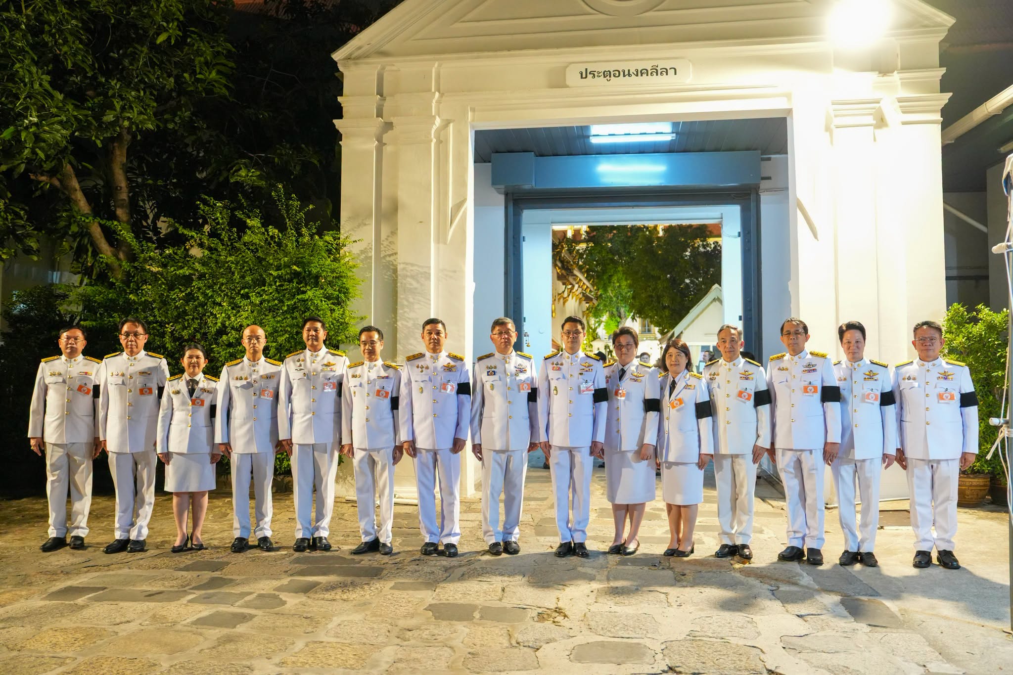 ร่วมเป็นเจ้าภาพพระพิธีธรรมสวดพระอภิธรรมพระศพ