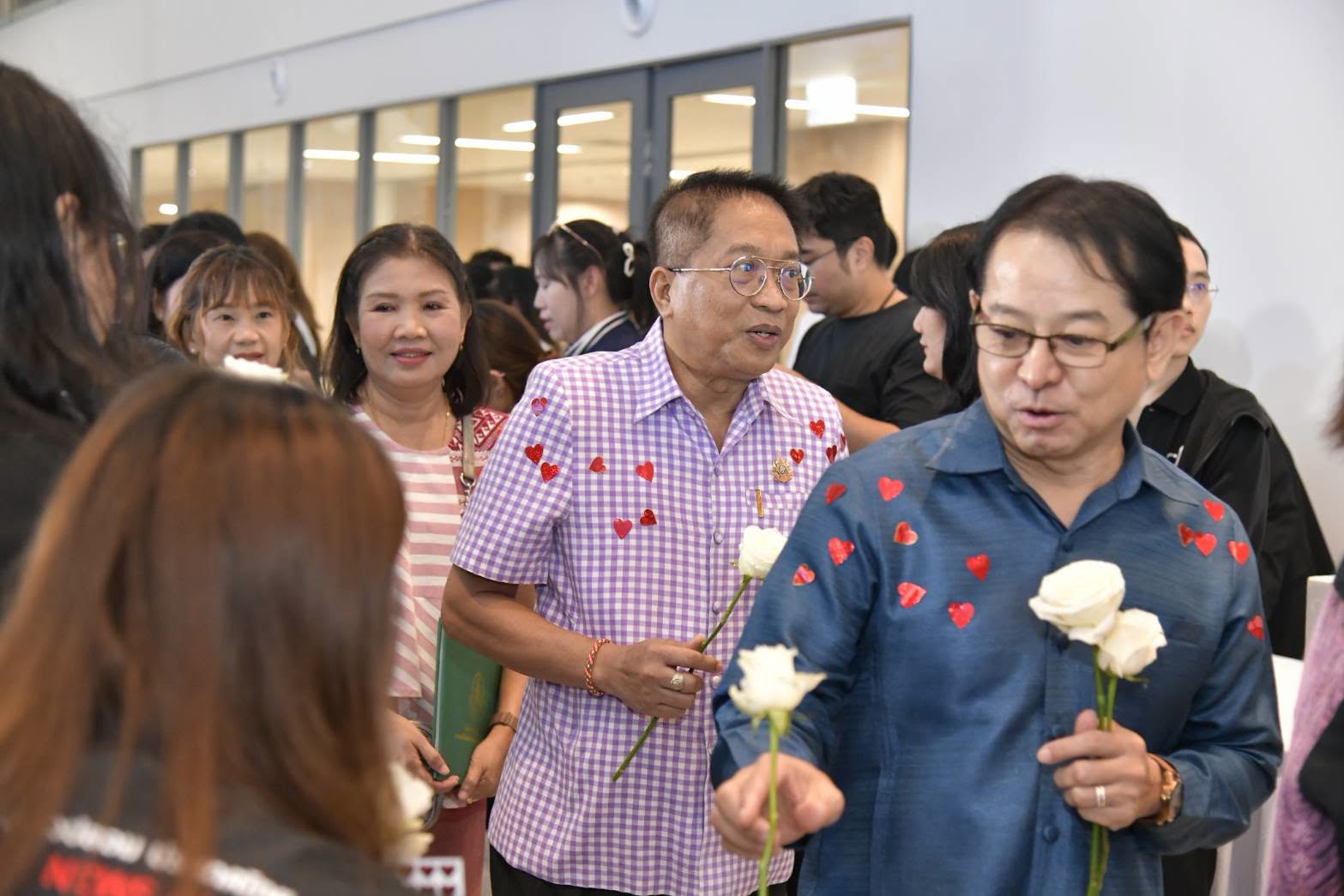 พิธีมอบเกียรติบัตรแก่ผู้เกษียณอายุ
