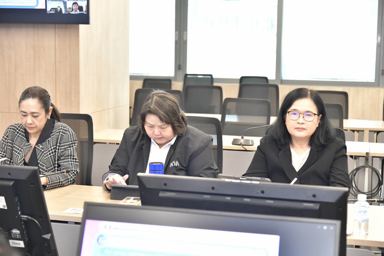 ประชุมคณะทำงานปรับปรุงโครงสร้าง