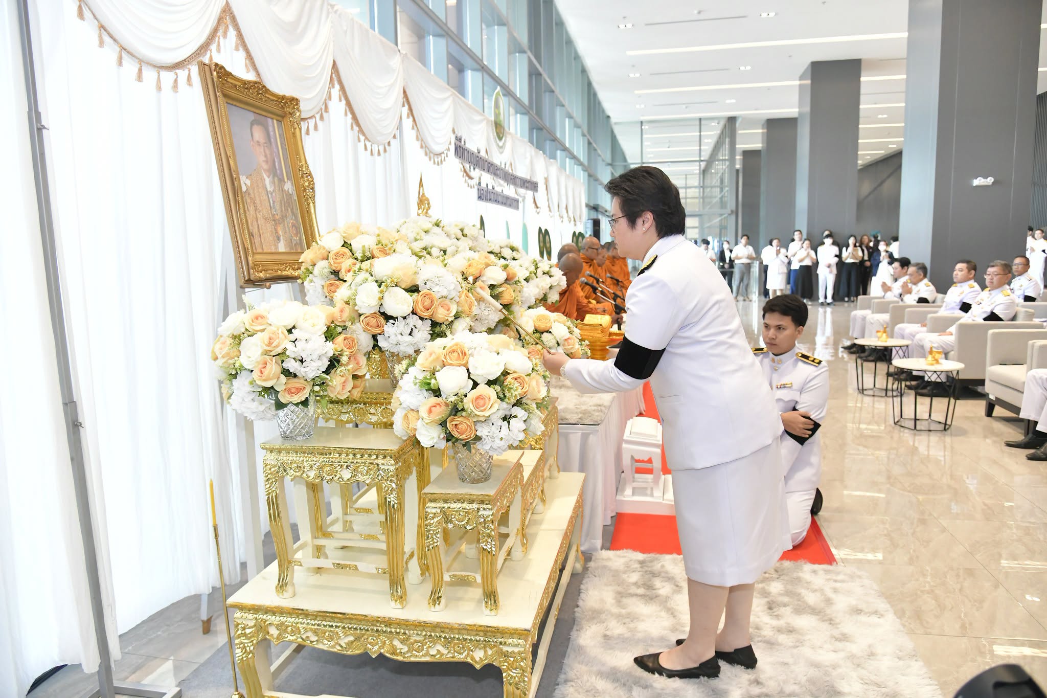 วันนวมินทรมหาราช