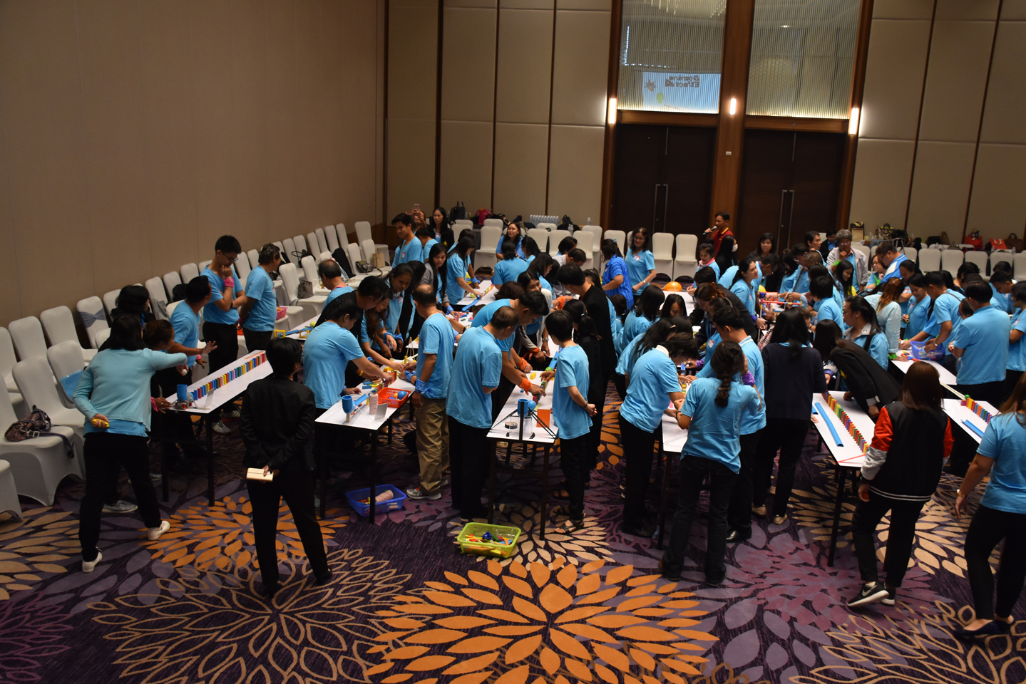 อบรมการสื่อสารและการสร้างมนุษยสัมพันธ์