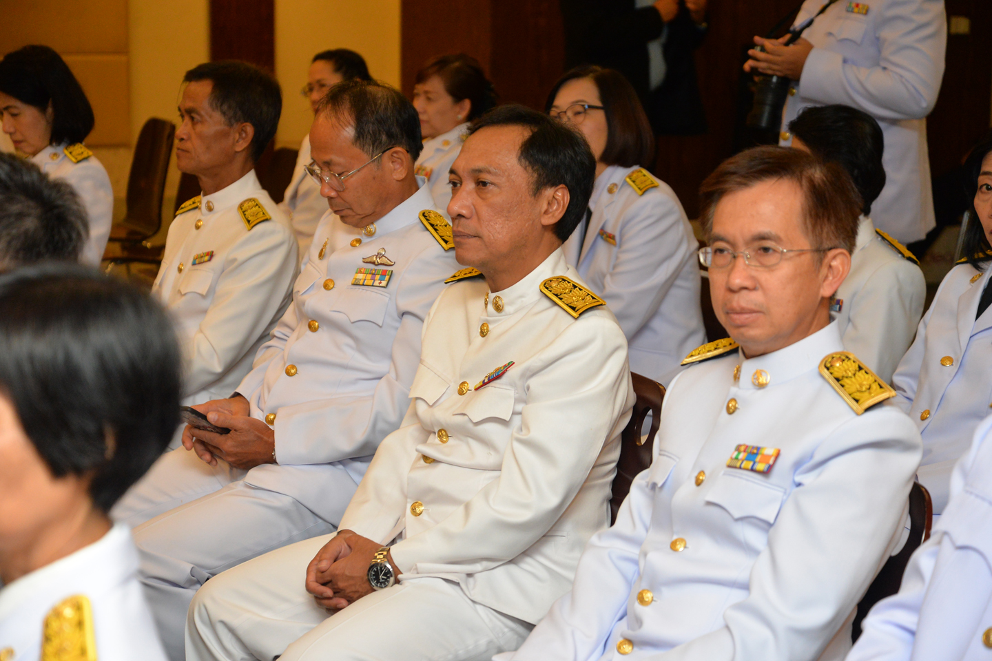 พิธีรับพระราชทานเครื่องราชอิสริยาภรณ์ชั้นสายสะพาย ประจำปี ๒๕๖๐