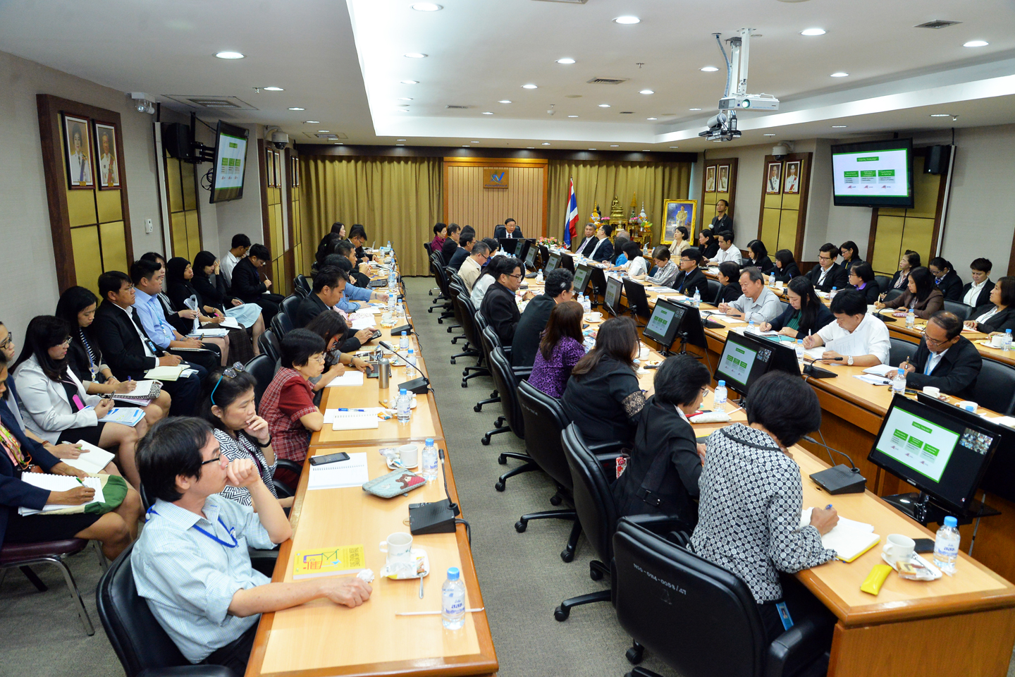 ประชุมชี้แจง ผ่านระบบ Video Conference
