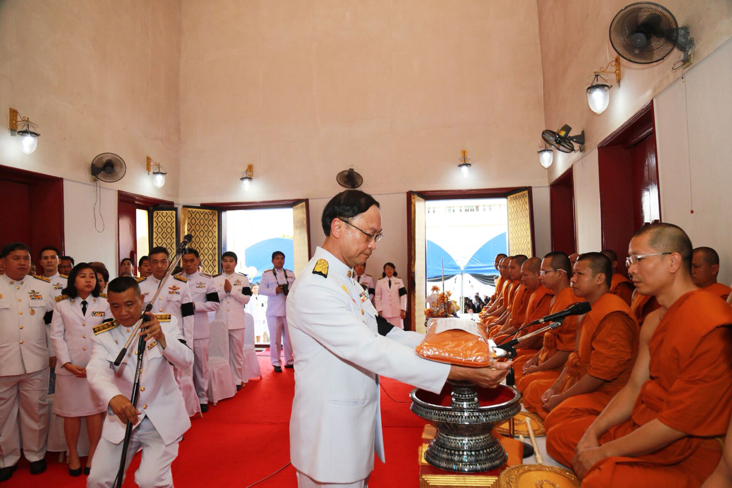 -พิธีถวายผ้าพระกฐินพระราชทาน ประจำปี ๒๕๖๐