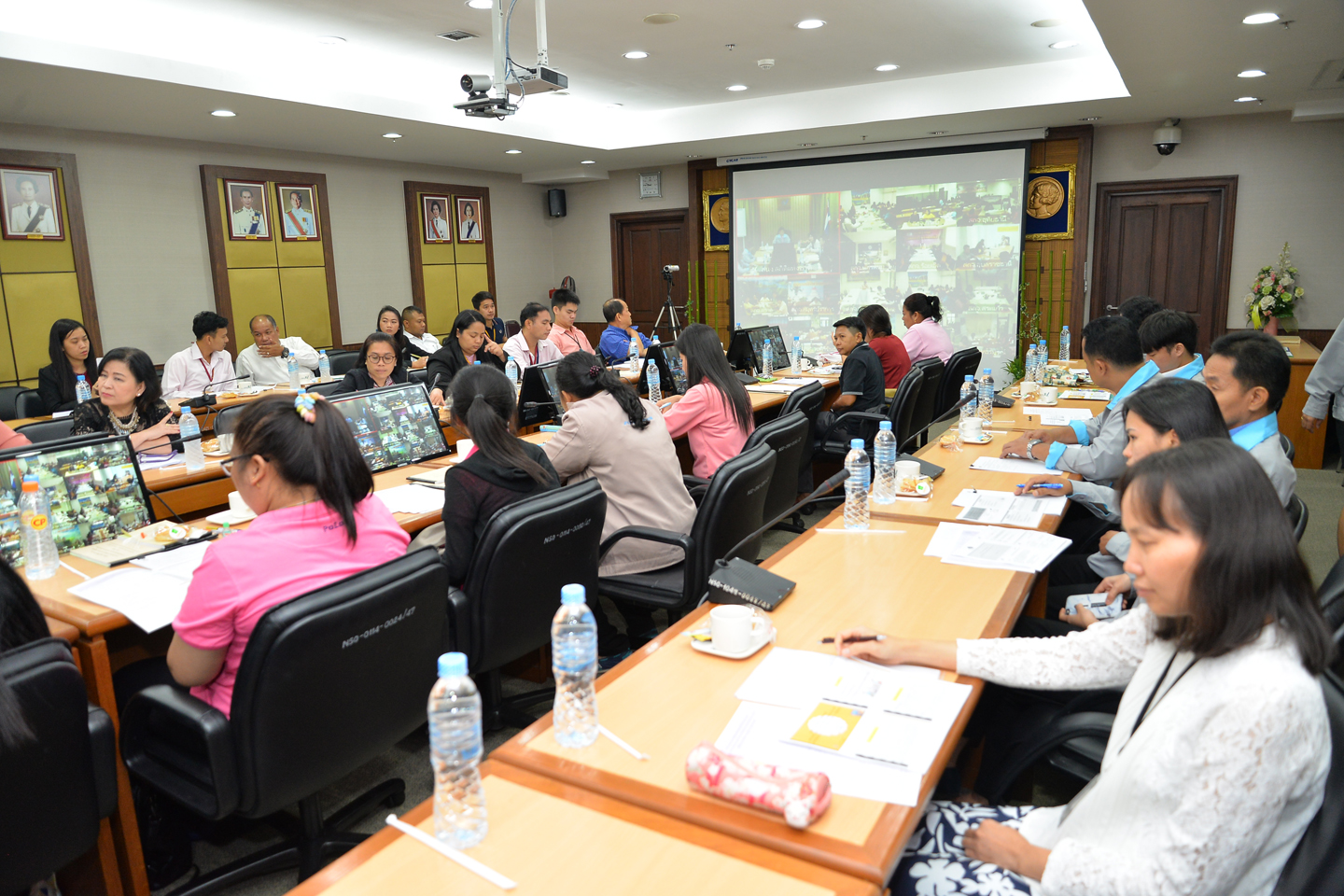 ประชุมชี้แจง