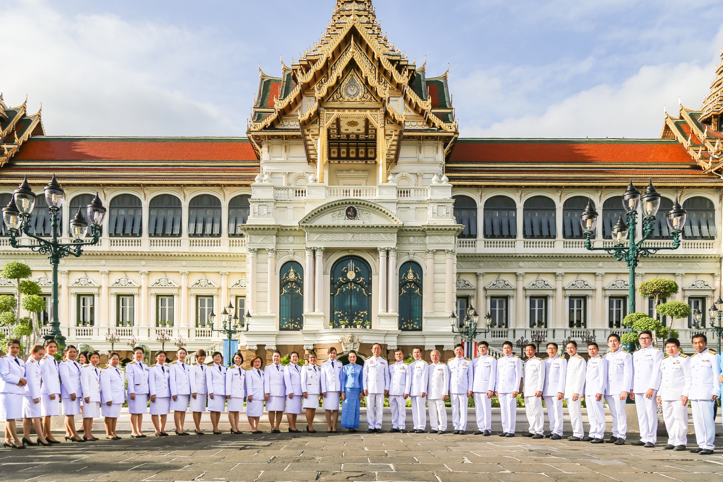 ร่วมกิจกรรมเฉลิมพระเกียรติ สมเด็จพระนางเจ้าสิริกิติ์ พระบรมราชินีนาถ ในรัชกาลที่ ๙