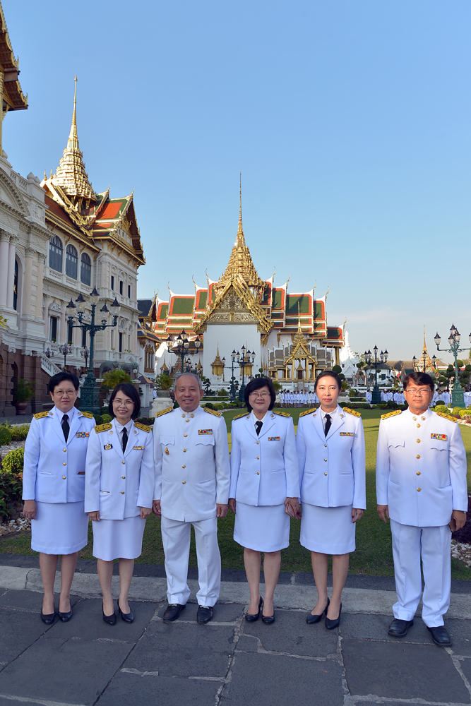 ลงนามถวายพระพร