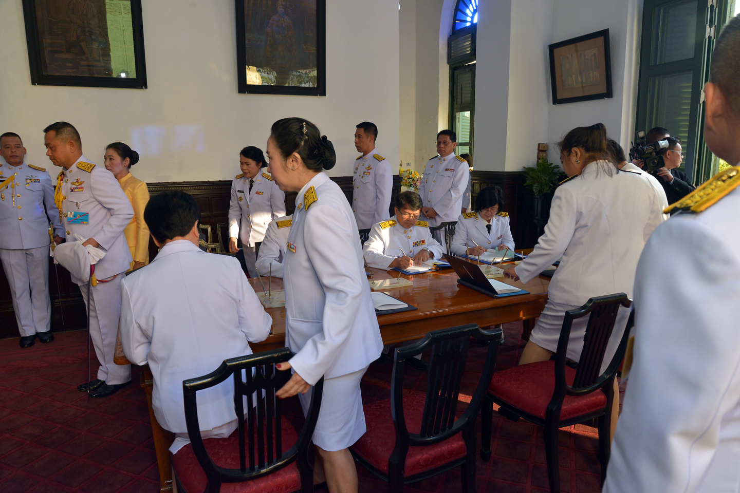 ลงนามถวายพระพร