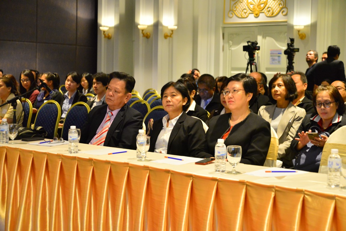 สานพลังขับเคลื่อนข้อมูลขนาดใหญ่ : Big Data! Go Together#