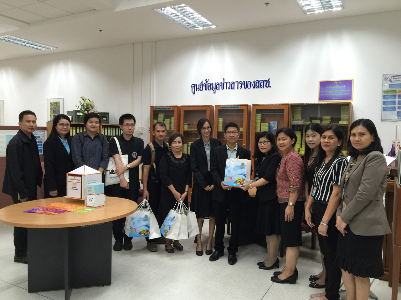 กรมอนามัยดูงานศูนย์ข้อมูลข่าวสารสำนักงานสถิติแห่งชาติ